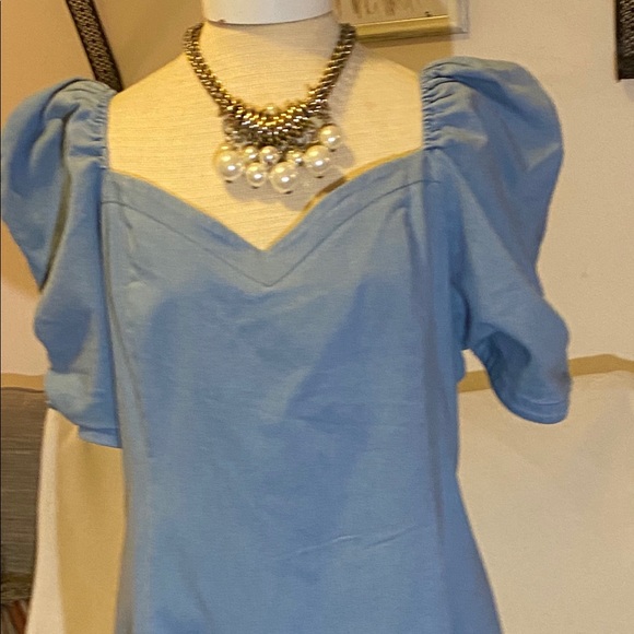 Dress - Picture 1 of 6